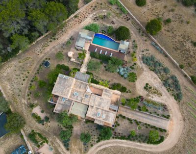 VILLA DE LUJO CON PISCINA Y LICENCIA TURISTICA EN FORMENTERA – LV03